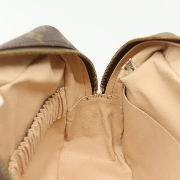 LOUIS VUITTON Monogram Trousse Toilette 28 Clutch Bag - Picture 12 of 16